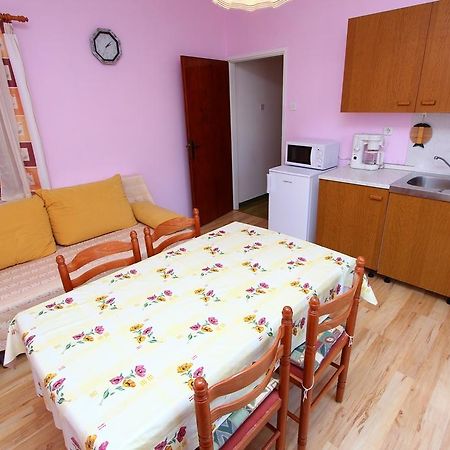 Apartments Antolovic Ровинь Экстерьер фото